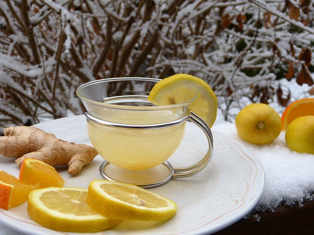ginger with lemon slices